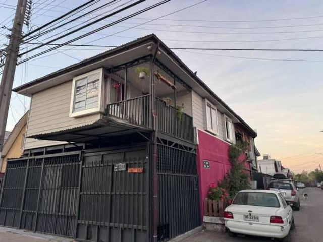 Se vende casa en Linares