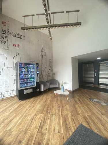 Depto central espacio unificado tipo estudio, piso 4