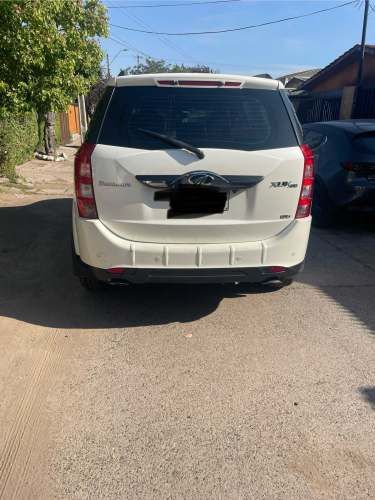 Se vende Mahindra XUV500 W6 2017