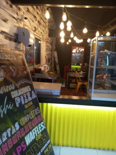 SE VENDE PROPIEDAD COMERCIAL