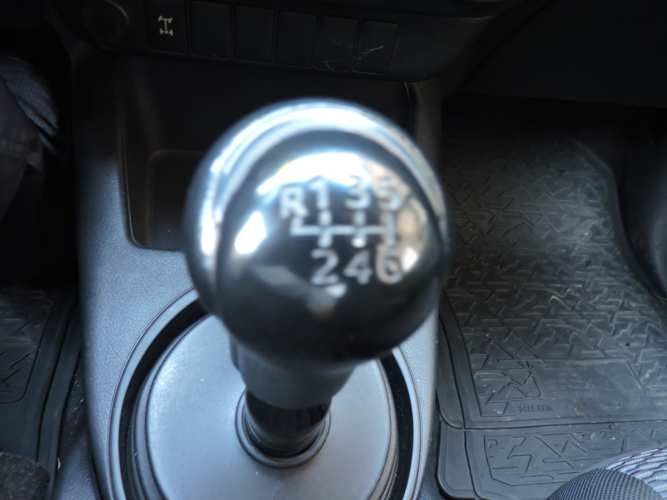 TOYOTA HILUX DX 2.4 2018