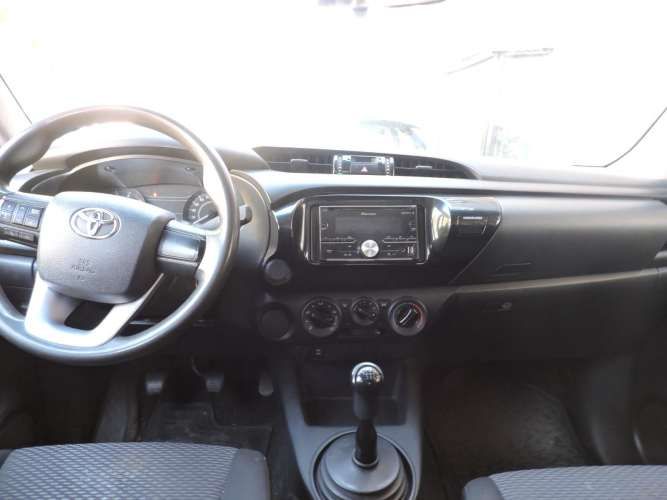TOYOTA HILUX DX 2.4 2018