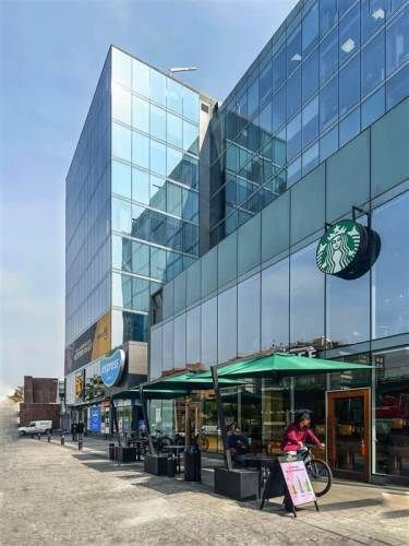 OFICINA Américo Vespucio con Isabel la Católica