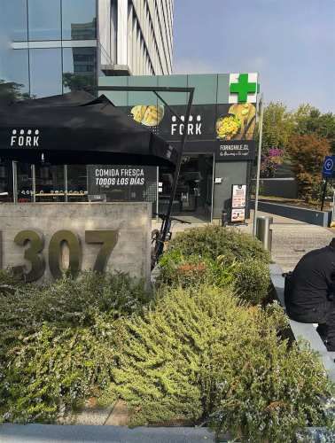 OFICINA Américo Vespucio con Isabel la Católica