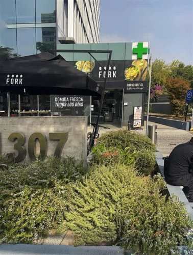 OFICINA Américo Vespucio con Isabel la Católica