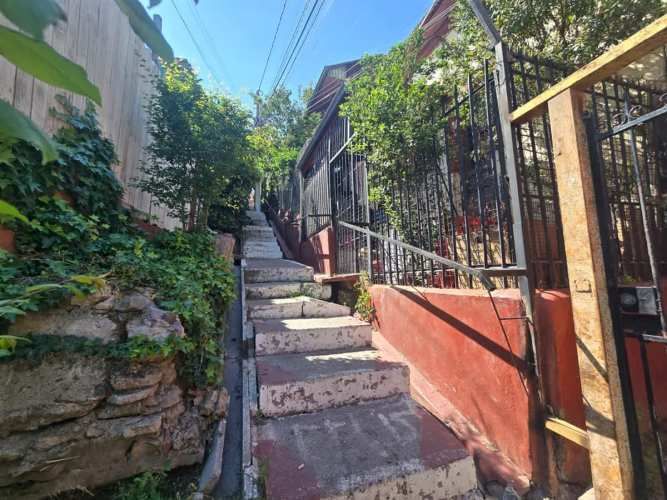 CASA Poeta Whitman esquina