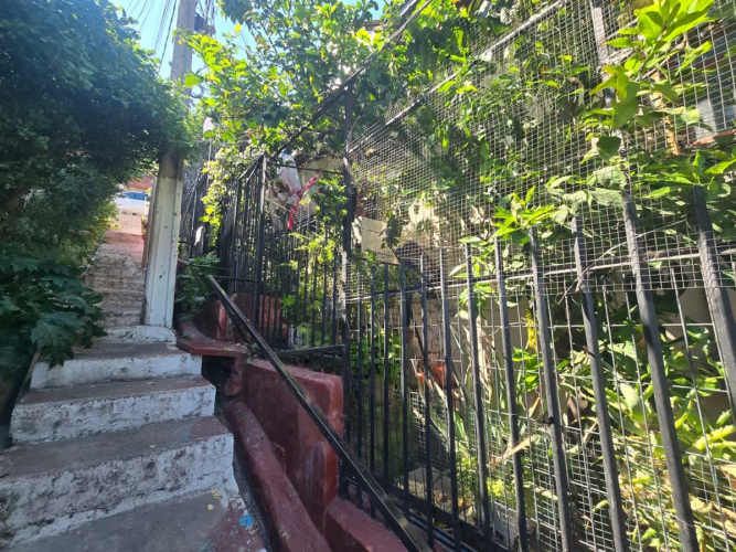 CASA Poeta Whitman esquina