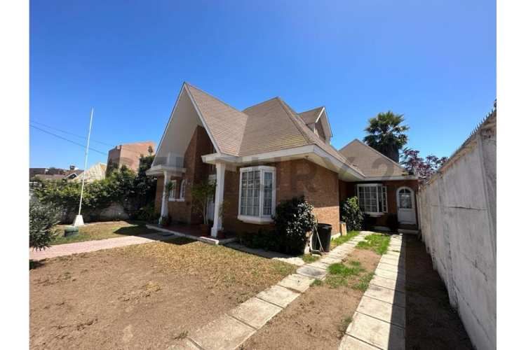 Vendo casa sector San Joaquin La Serena