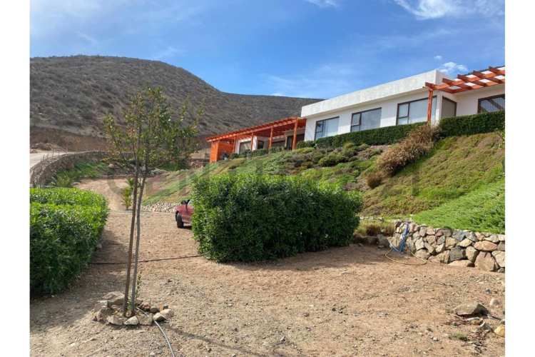 Vendo casa en condominio de Cerro Grande