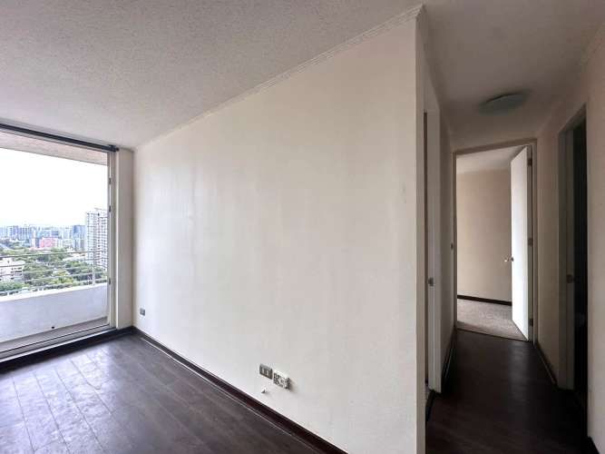 VENDE DEPTO 2D 2B Y ESTACIONAMIENTO MACUL