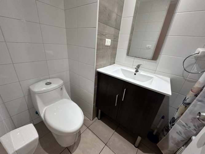 VENDE DEPTO 2D 2B Y ESTACIONAMIENTO MACUL