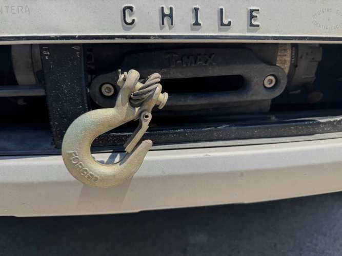 SUZUKI GRAND VITARA GLX 2.4 MEC 4X4 FULL WINCHE CAMARA GPS VER EN LAS CONDES 2012