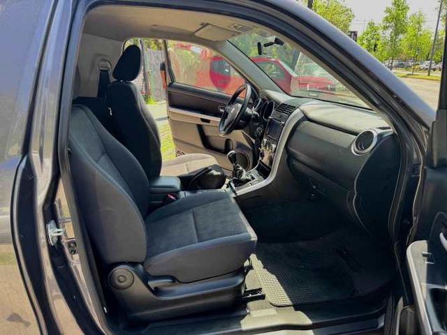 SUZUKI GRAND VITARA GLX 2.4 MEC 4X4 FULL WINCHE CAMARA GPS VER EN LAS CONDES 2012