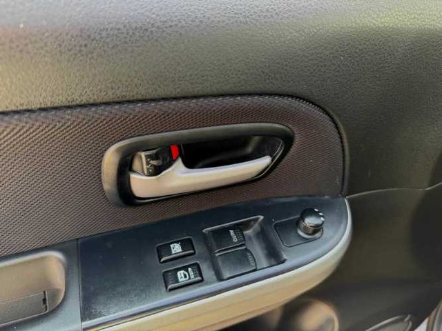 SUZUKI GRAND VITARA GLX 2.4 MEC 4X4 FULL WINCHE CAMARA GPS VER EN LAS CONDES 2012