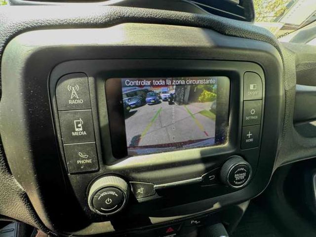 JEEP RENEGADE  SPORT LX 1.8 AUT FULL CAMARA AIRBAG AIRE VER EN LAS CONDES 2019