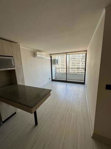 Vicuña Mackenna 660 dpto 1413