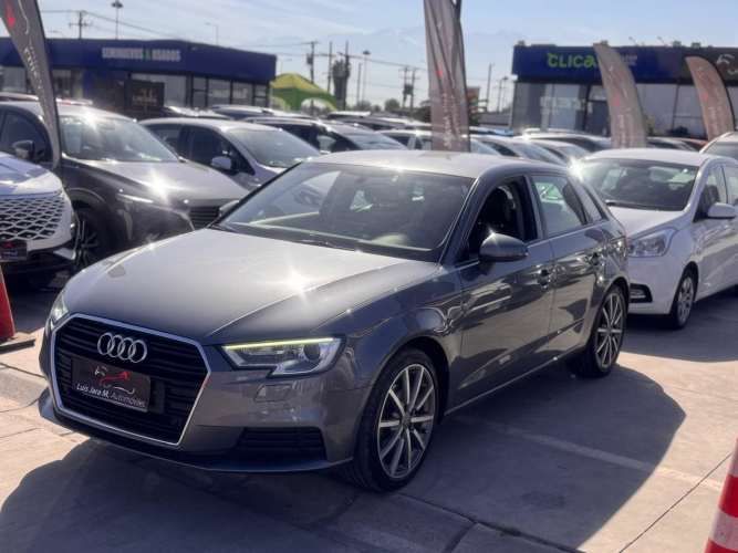 AUDI A 3 S LINE