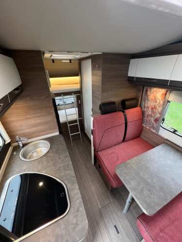 Fiat Ducato Knaus Live traveller DKG 600