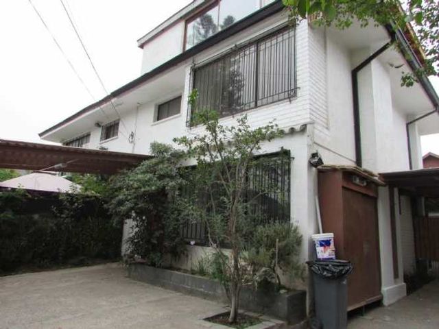 CASA METRO H. DE MAGALLANES