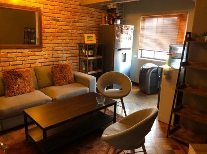 OFICINA AMPLIA, IMPECABLE