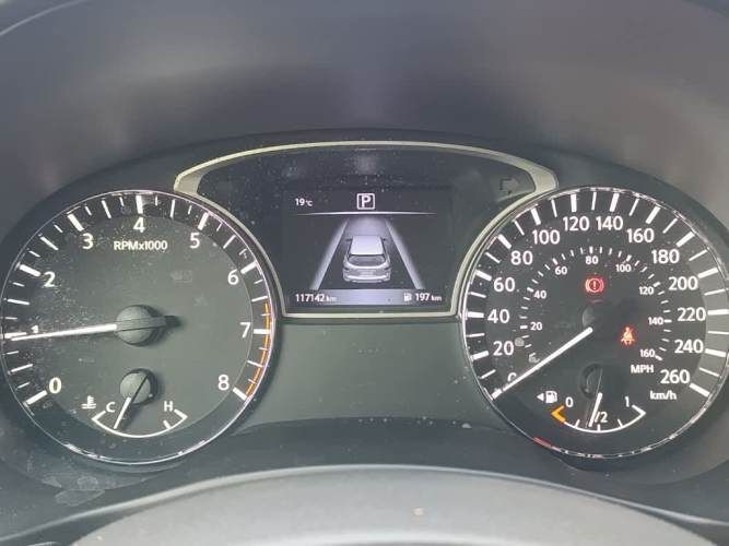 NISSAN PATHFINDER 2016