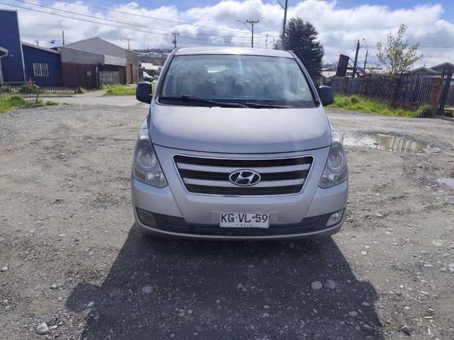 SE VENDE FURGON H1 EN EXCELENTE ESTADO