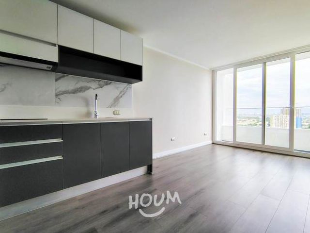 Departamento en Avenida María Rozas Velásquez