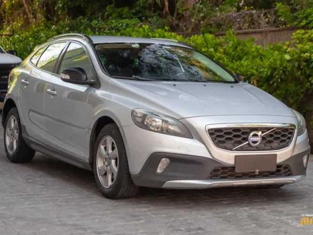 Volvo V40 T4 2014