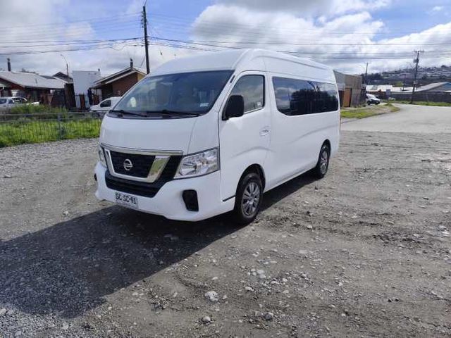 SE VENDE FURGON NISSAN NV350 AÑO 2022