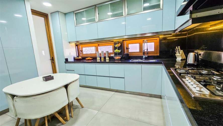 Top Casa De Lujo Remodelada 6 Dorm. 3 Pisos - Independencia