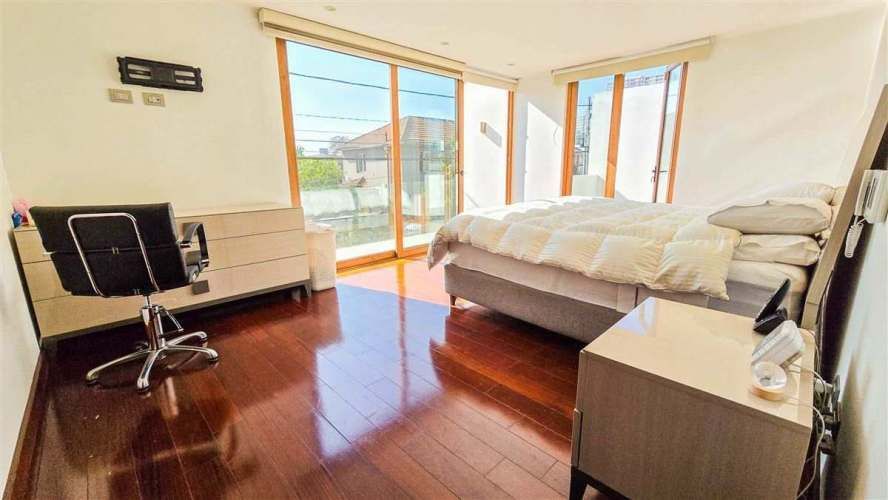 Top Casa De Lujo Remodelada 6 Dorm. 3 Pisos - Independencia