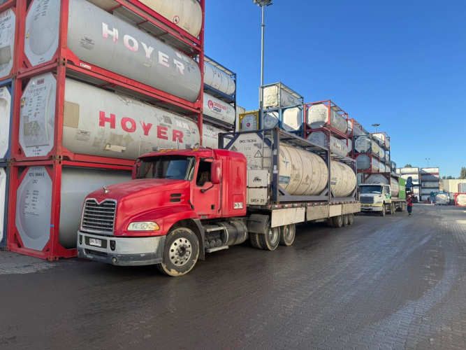 Mack Pinnacle 2012 CXU613