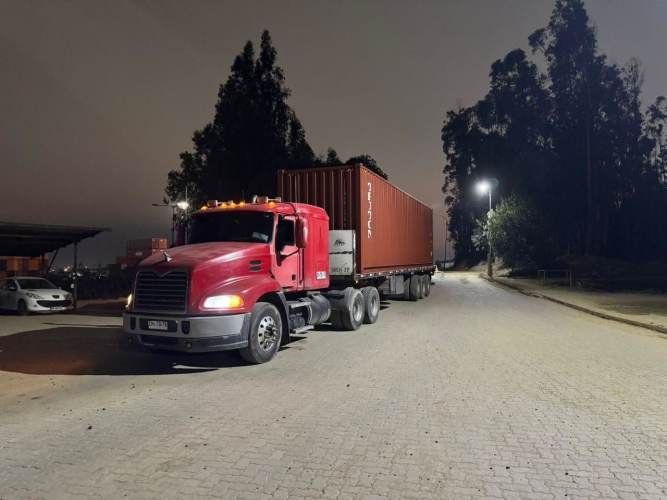 Mack Pinnacle 2012 CXU613