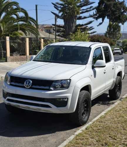 VOLKSWAGEN Amarok Comfortline AT 