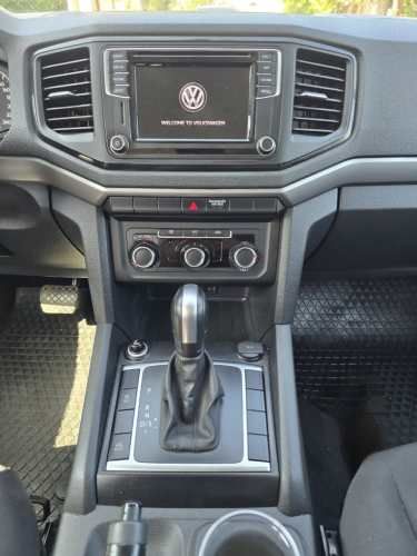 VOLKSWAGEN Amarok Comfortline AT 