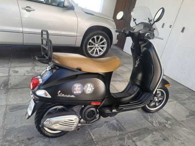 Vespa vxl 150 100% italiana y preciosa