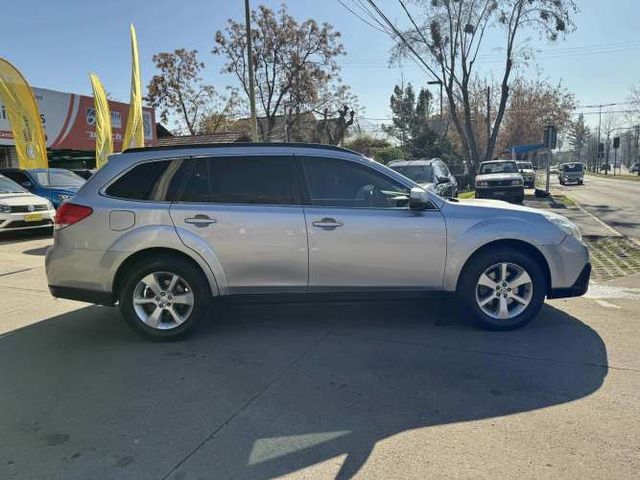 SUBARU OUTBACK DIESEL 2.0 AUT 4X4 VER EN LAS CONDES 2015