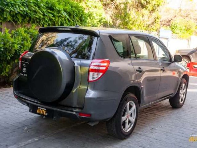 Toyota Rav4 2.4 2013