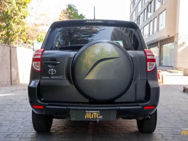 Toyota Rav4 2.4 2013