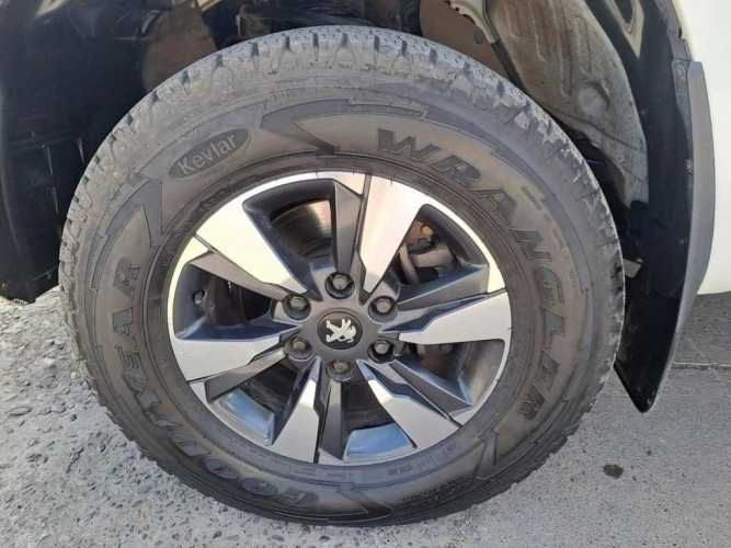 PEUGEOT LANDTREK 2023