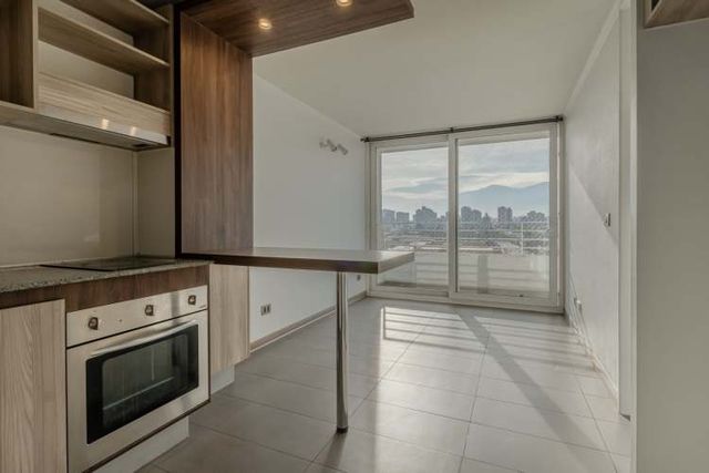 Arriendo Depto 1Dorm y 1 Baño en Santiago, Metro Matta, Santa Rosa 991