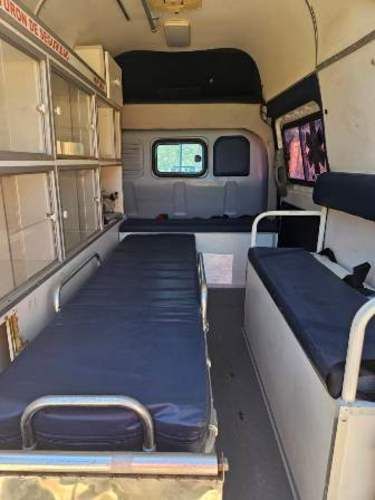 AMBULANCIA MERCEDES BENZ VITO