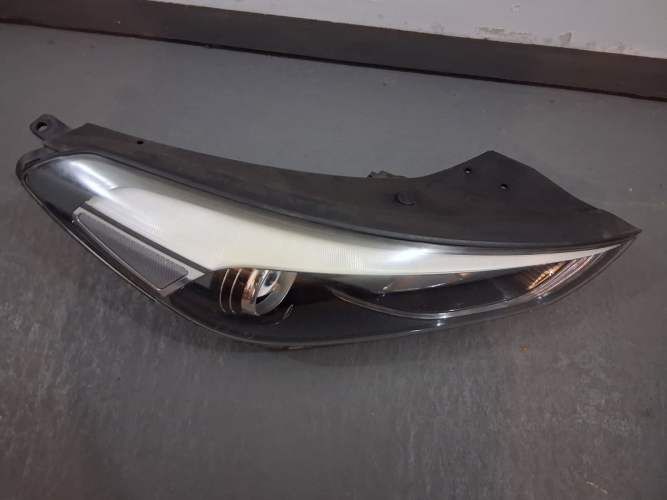Óptico original derecho Hyundai Tucson 2017 con piloto LED