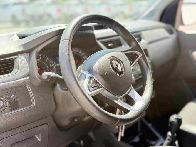 RENAULT EXPRESS 2023