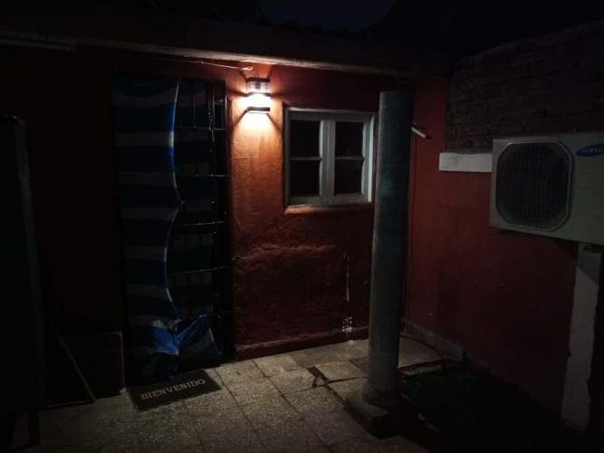 HABITACION CON ENTRADA INDEPENDIENTE