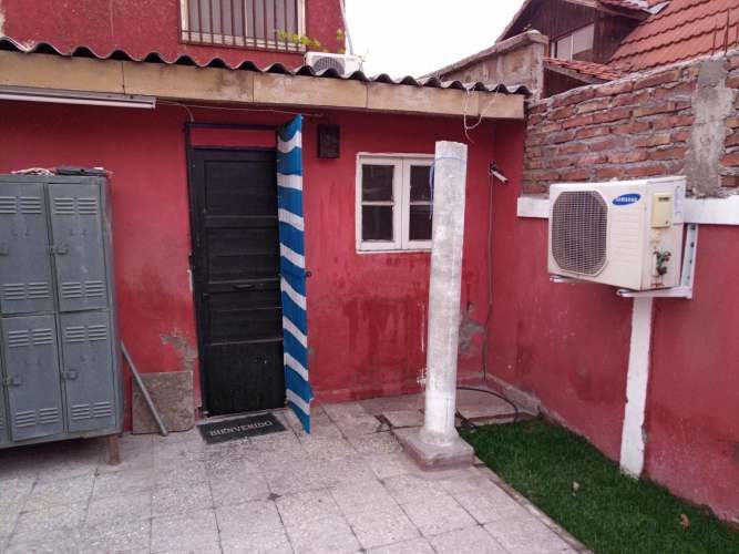 HABITACION CON ENTRADA INDEPENDIENTE