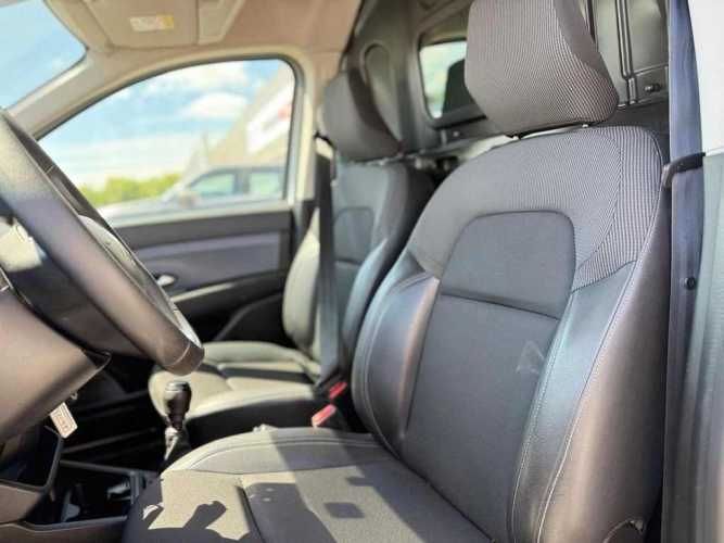 RENAULT EXPRESS 2023