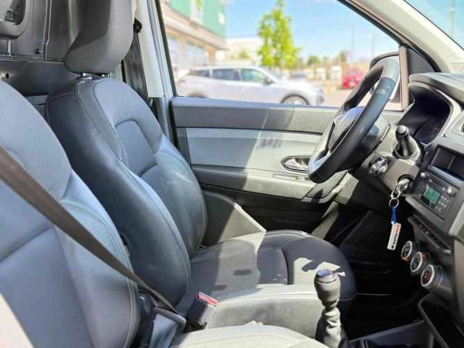 RENAULT EXPRESS 2023