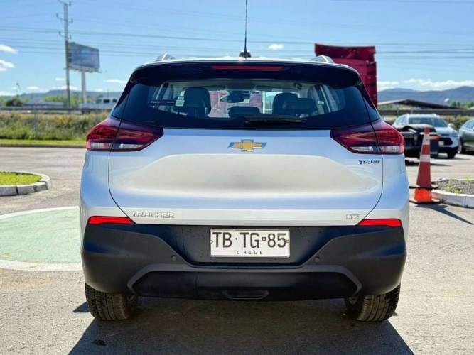 CHEVROLET TRACKER 2024