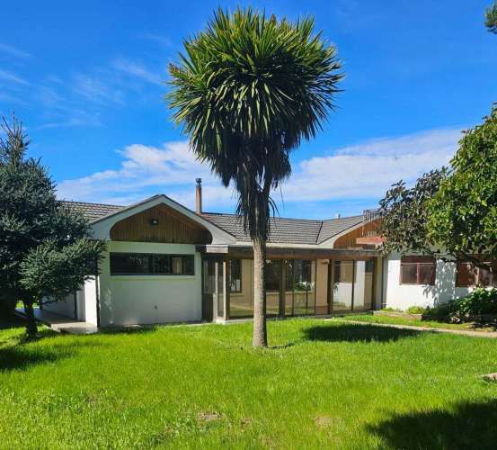 SE VENDE MARAVILLOSA CASA (124104)